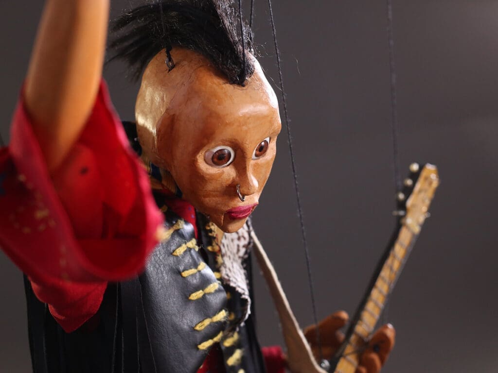 Difmarionette johnny b good