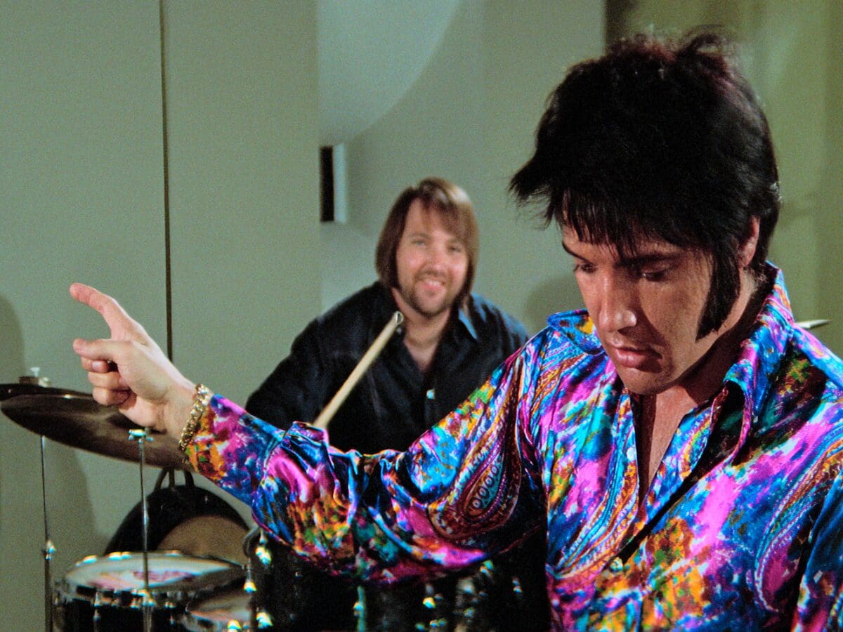 EPiC: Elvis Presley In Concert