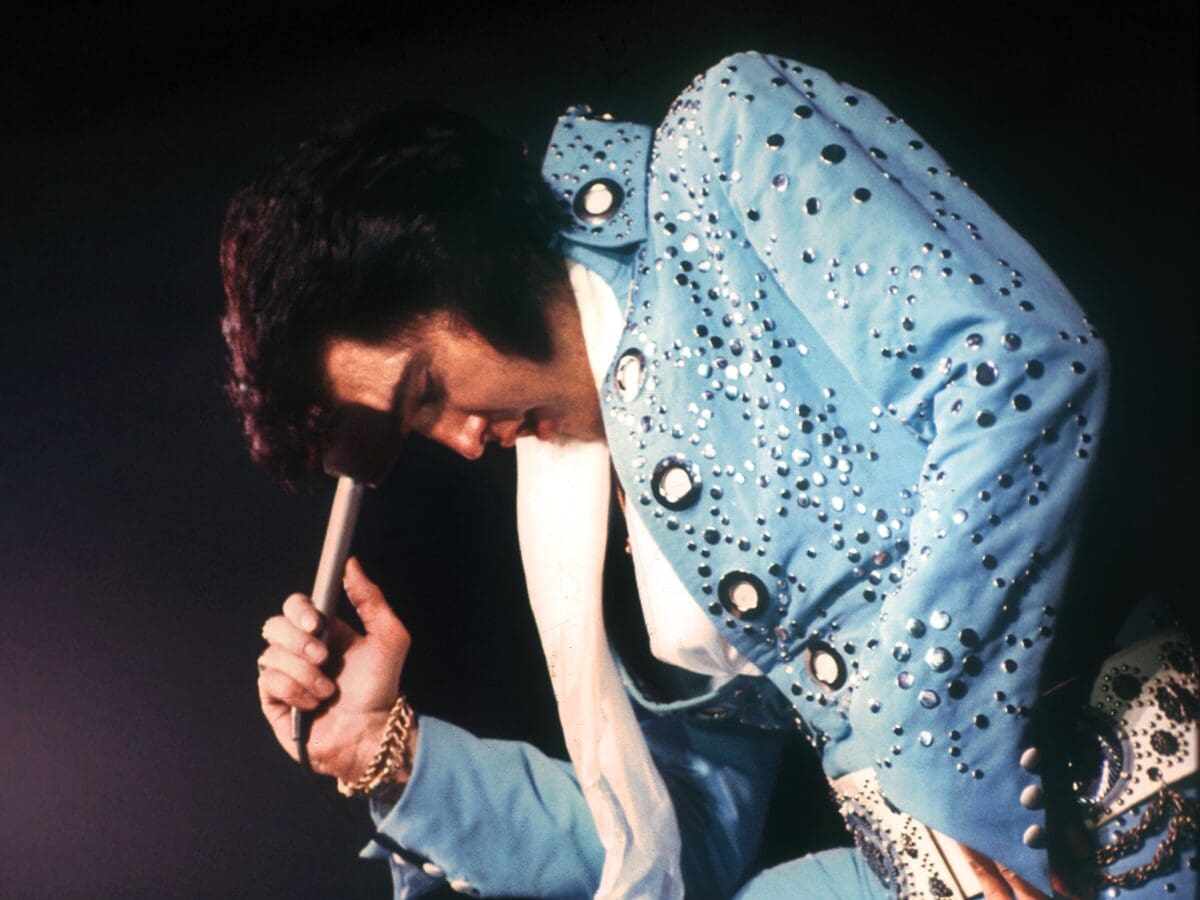 EPiC: Elvis Presley In Concert